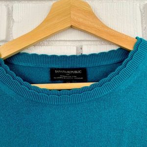 Blue lace detail collar sweater
